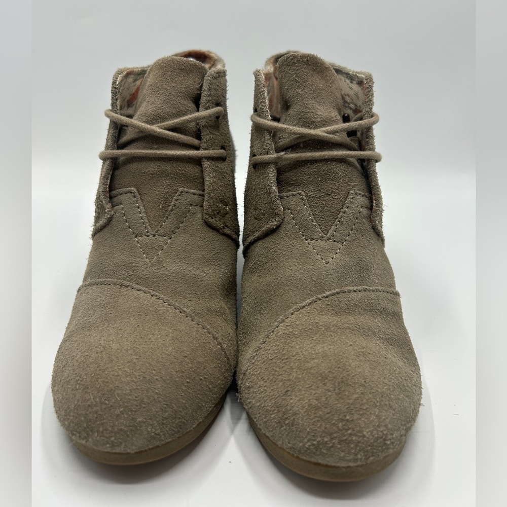 Toms Tan Suede Wedge Boots Women Size 7.5 - Picture 2 of 8